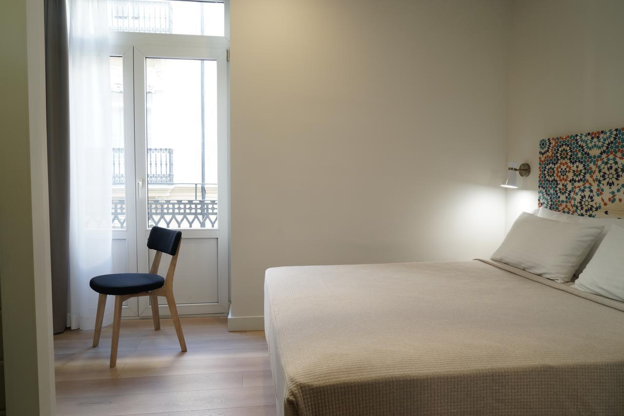 Md Design Hotel - Portal Del Real فالنسيا المظهر الخارجي الصورة